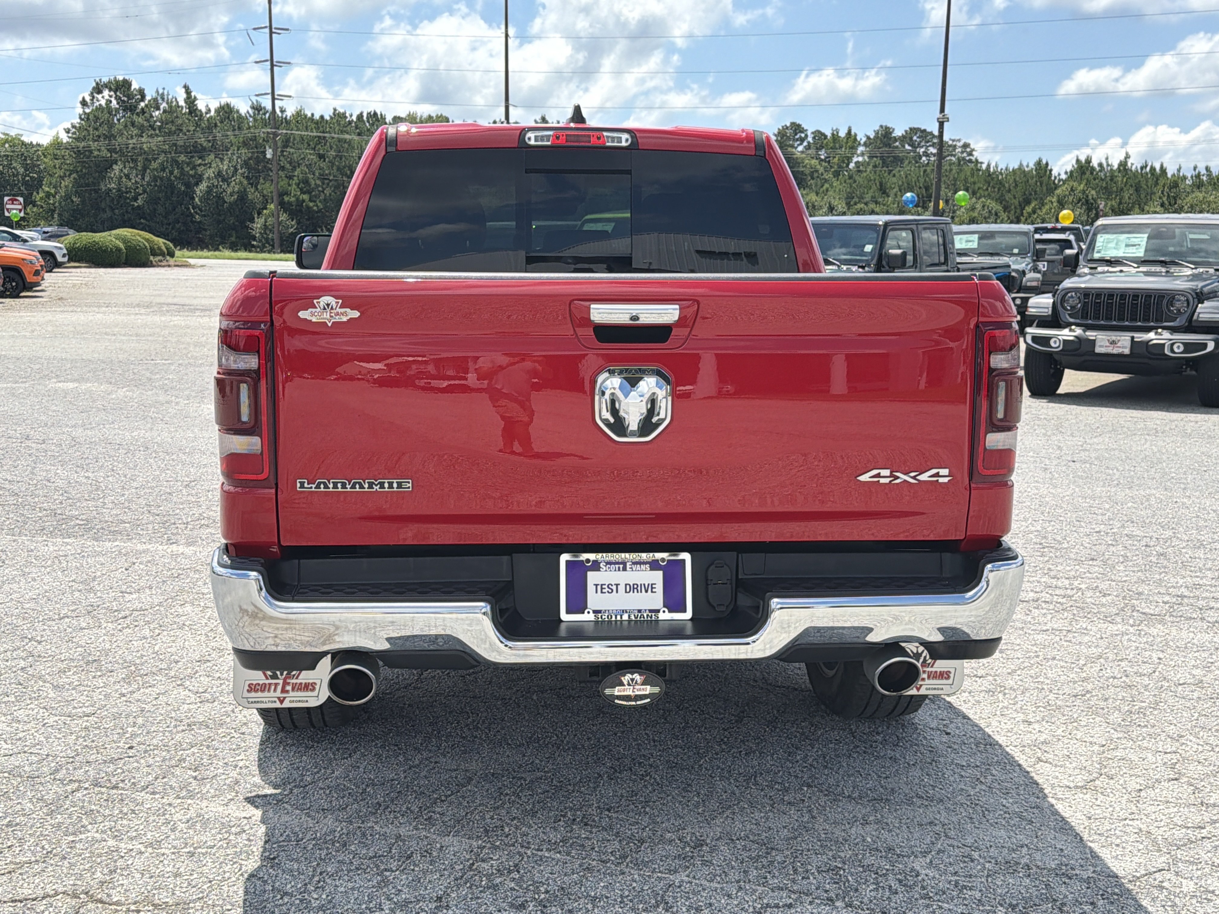 Used 2022 Flame Red Clearcoat Ram Laramie image 6
