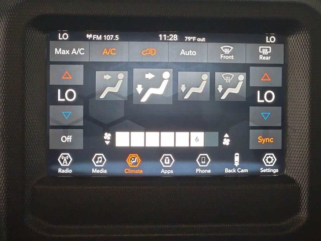 Used 2019 White Jeep Sport S 4x4 image 19