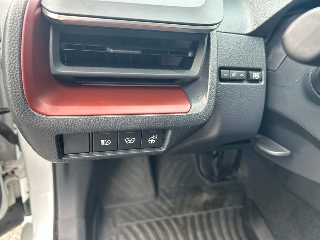 Used 2024 Pearl Toyota XSE image 11