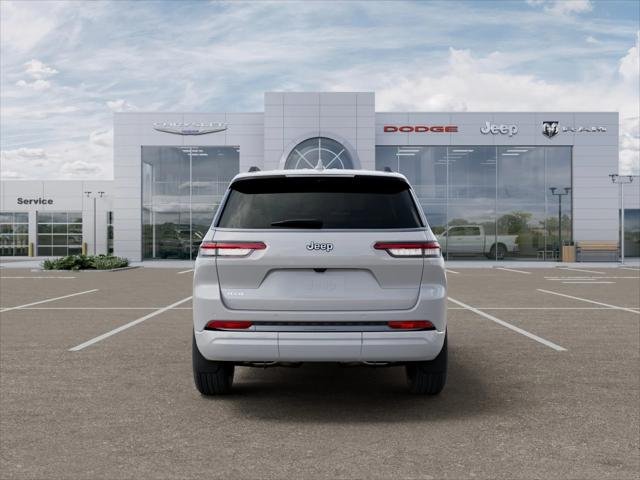 New 2026 Bright White Clear-Coat Exterior Paint Jeep Limited image 33