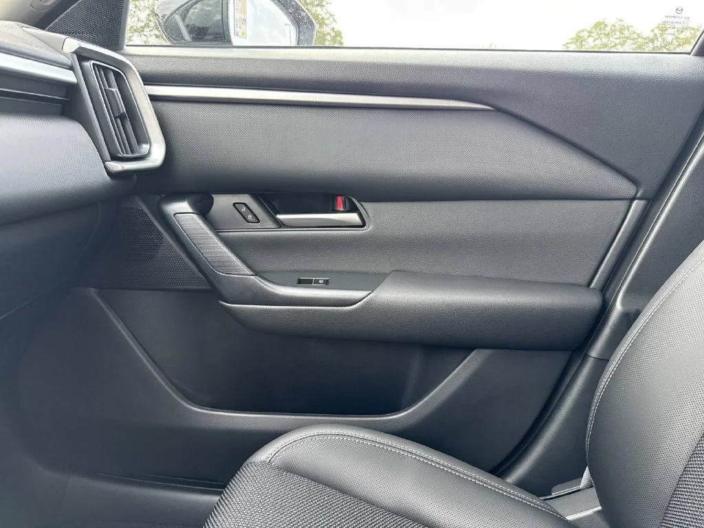 New 2026 Jet Black Mica Mazda 2.5 S Preferred AWD image 25