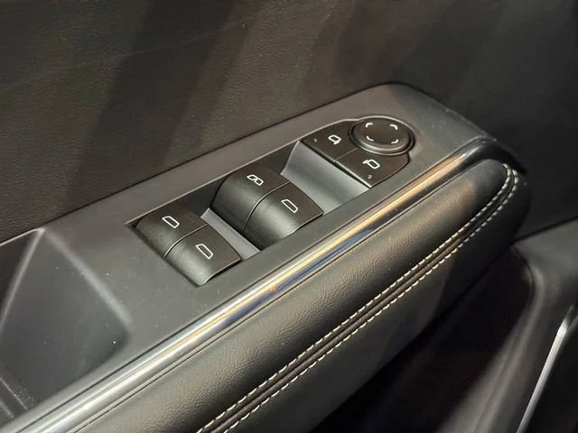 2026 GMC Acadia Elevation - Photo 39