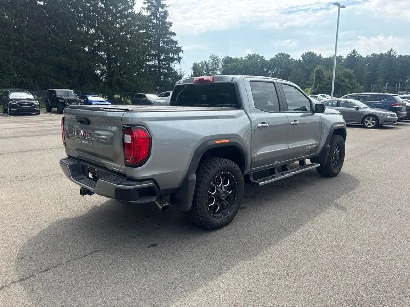 Used 2024 Silver GMC Denali image 16