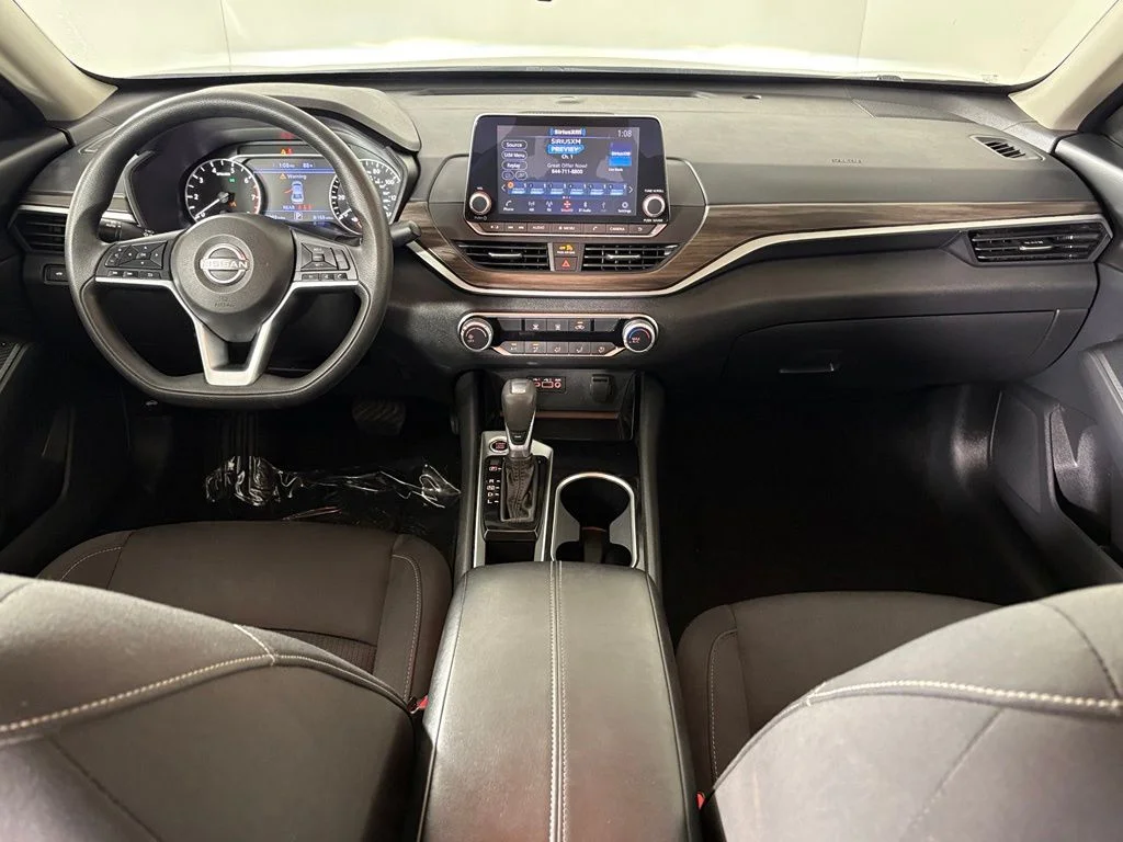 Used 2024 Black Nissan 2.5 SV image 29