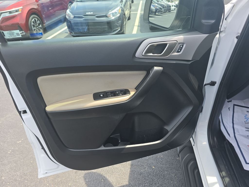 Used 2023 White Ford XLT image 12