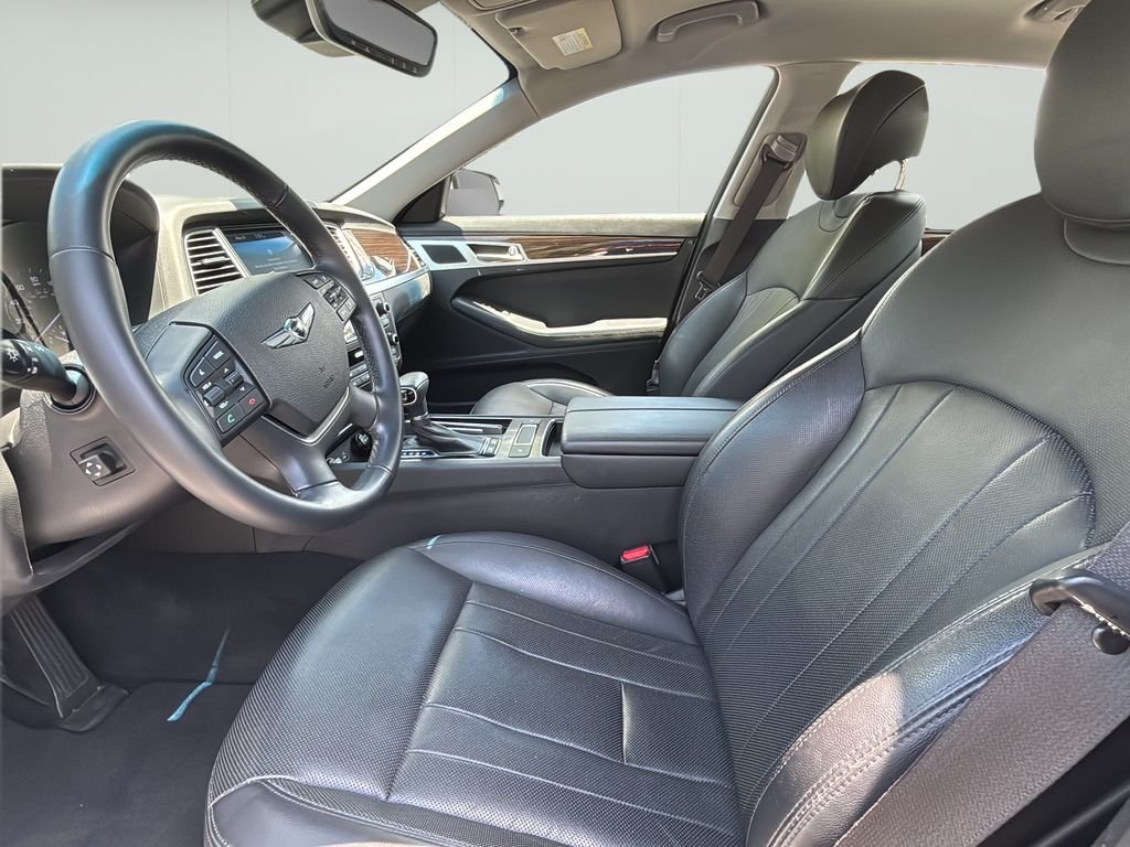 Used 2019 Casablanca White Genesis 3.8 image 14