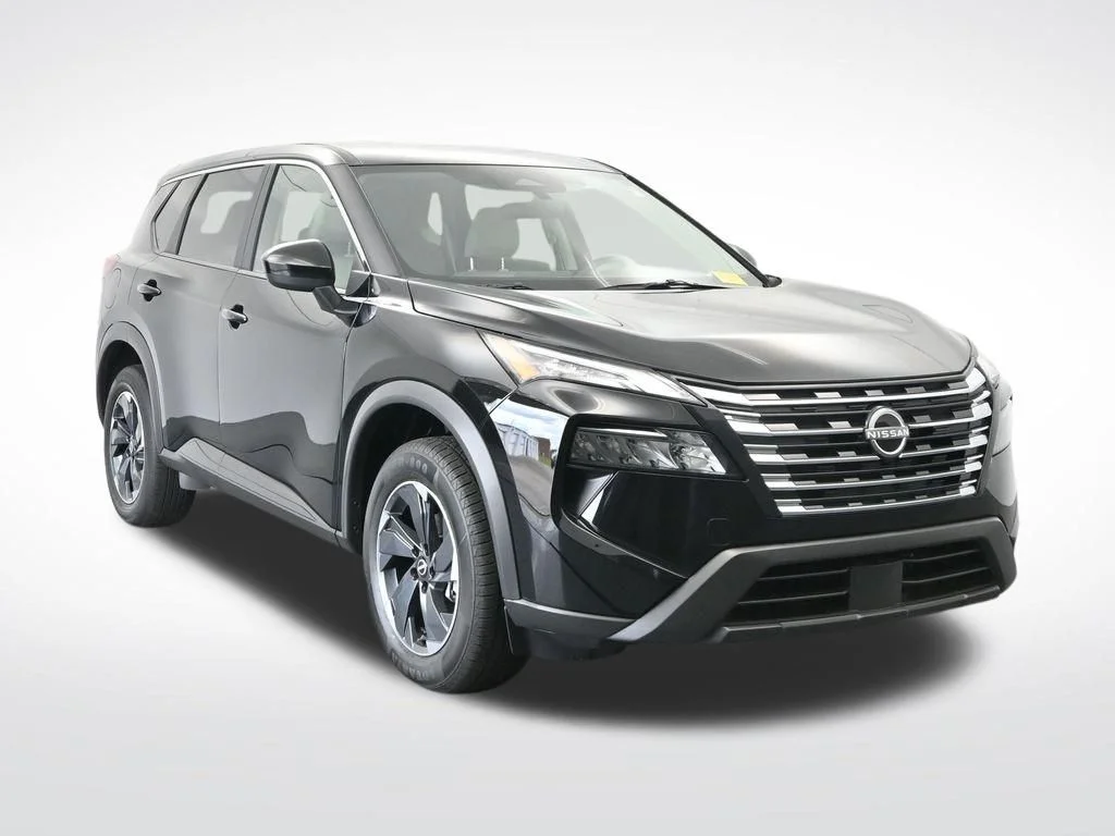 Used 2025 Black Nissan SV image 3