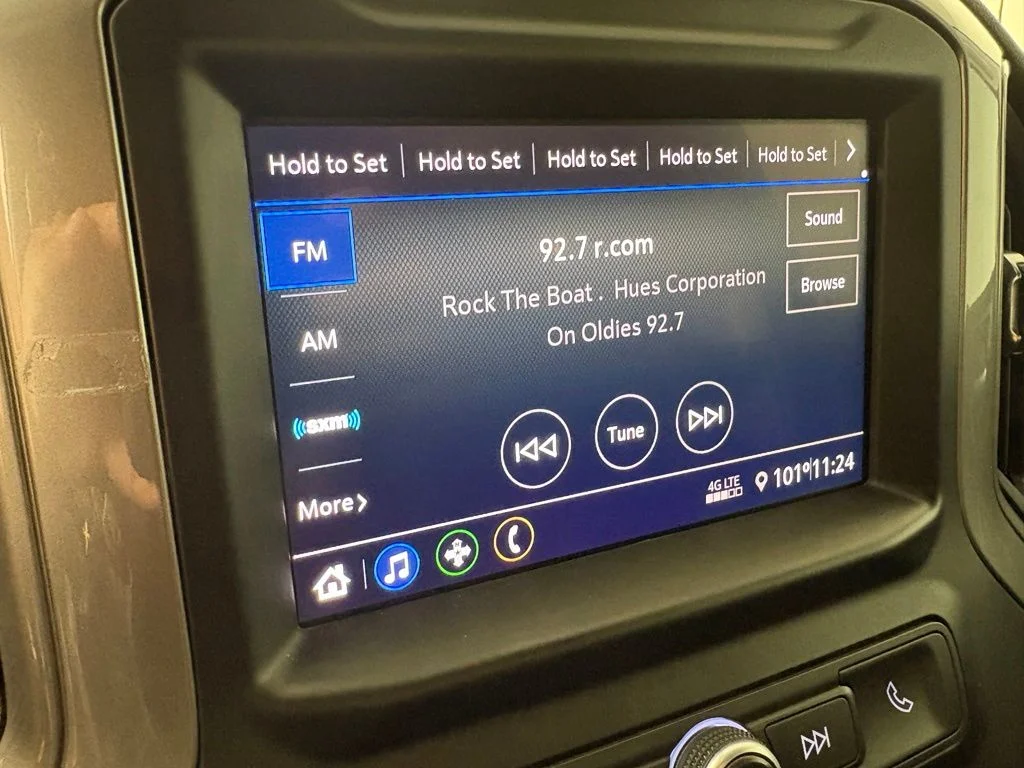 Used 2020 Blue Chevrolet Custom image 33