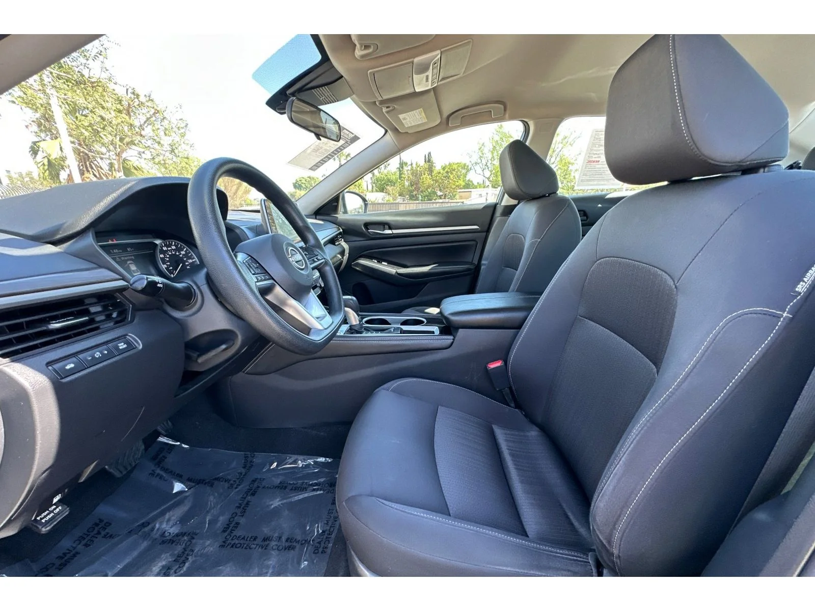 Used 2023 Gun Metallic Nissan 2.5 SV image 10