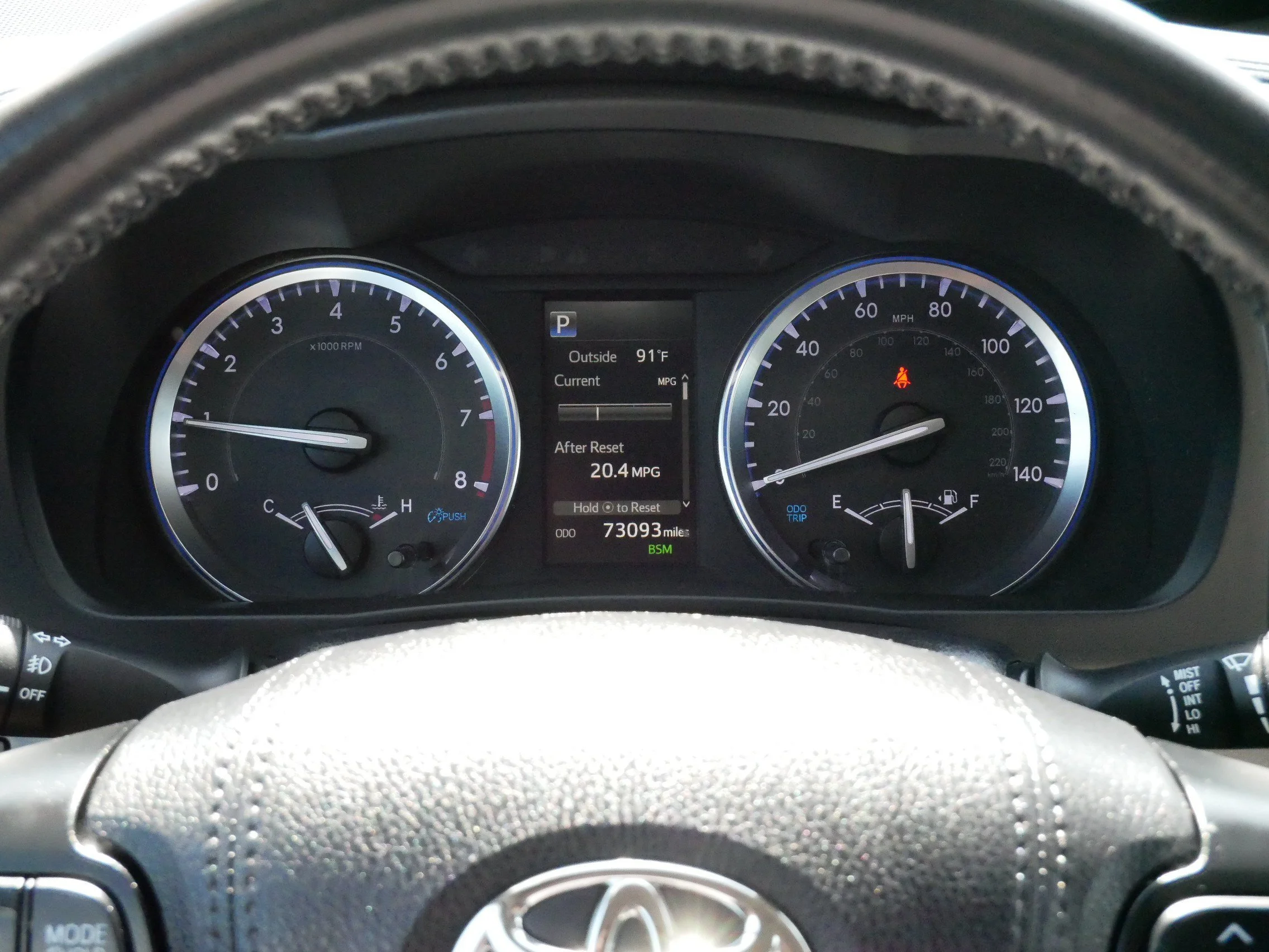 Used 2019 Celestial Silver Metallic Toyota XLE image 21