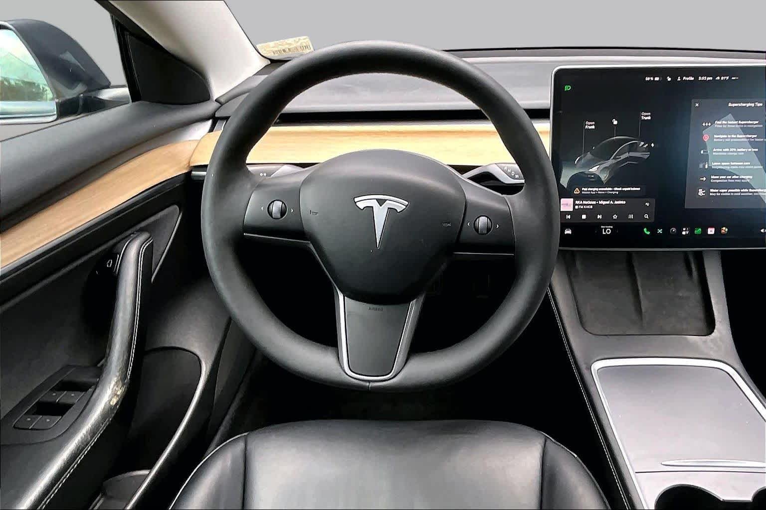 Used 2021 Deep Blue Metallic Tesla Standard Range Plus image 5