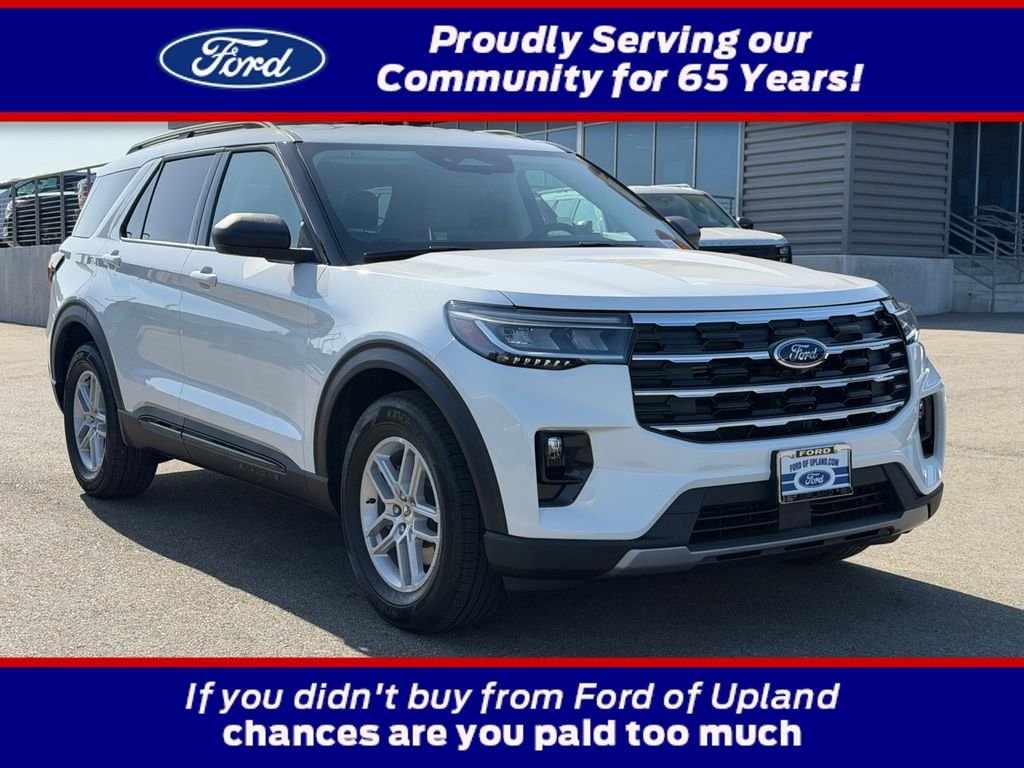 New 2026 Star White Metallic Tri-Coat Ford Active image 1