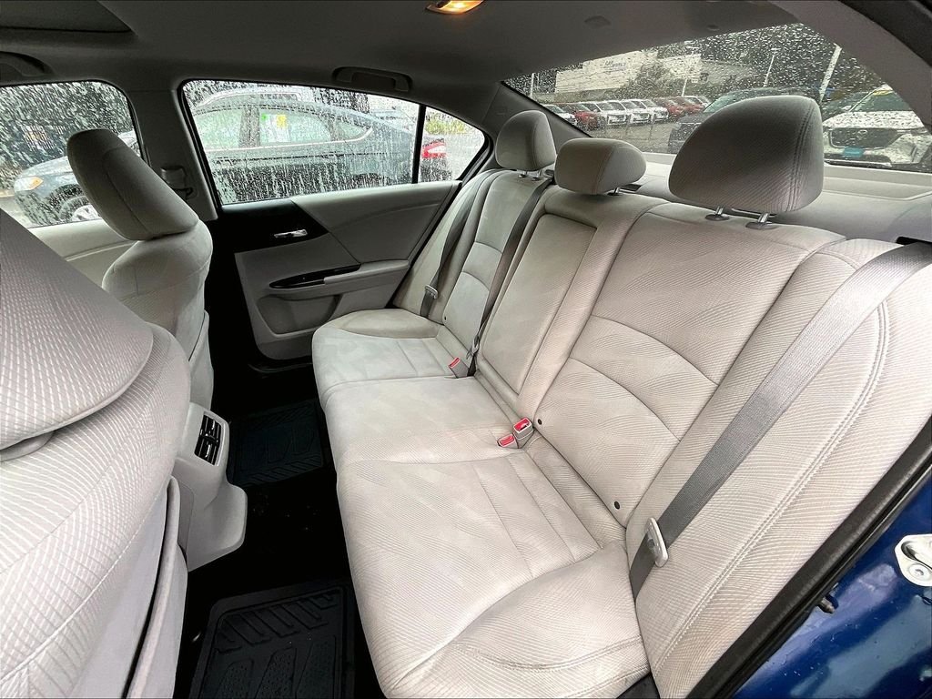 Used 2017 Obsidian Blue Pearl Honda EX image 15