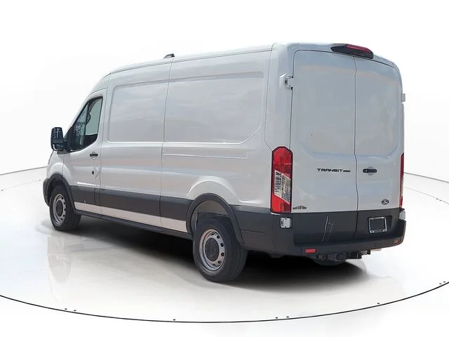 New 2026 Oxford White Ford Base image 7