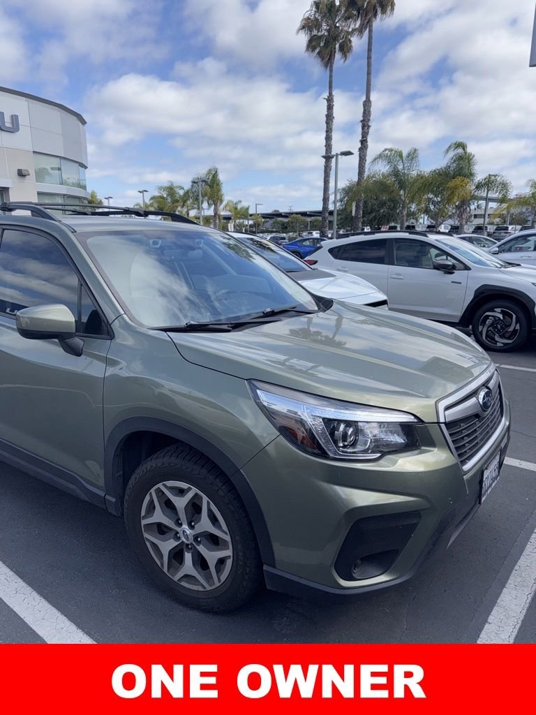 2020 Subaru Forester Premium's photo