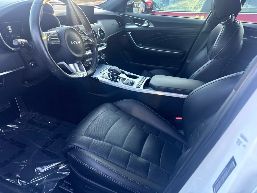 Used 2022 White Kia GT2 image 3