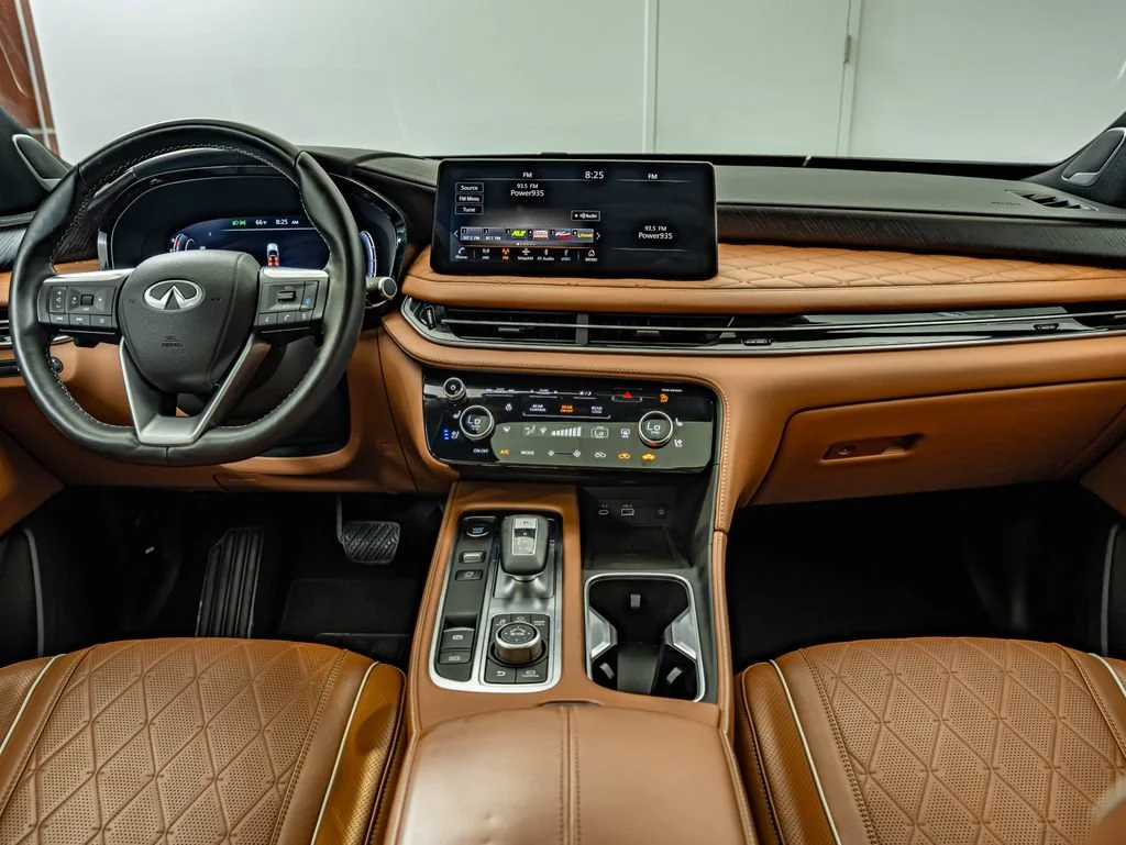 Used 2023 Grand Blue/Black Obsidian INFINITI Autograph image 31