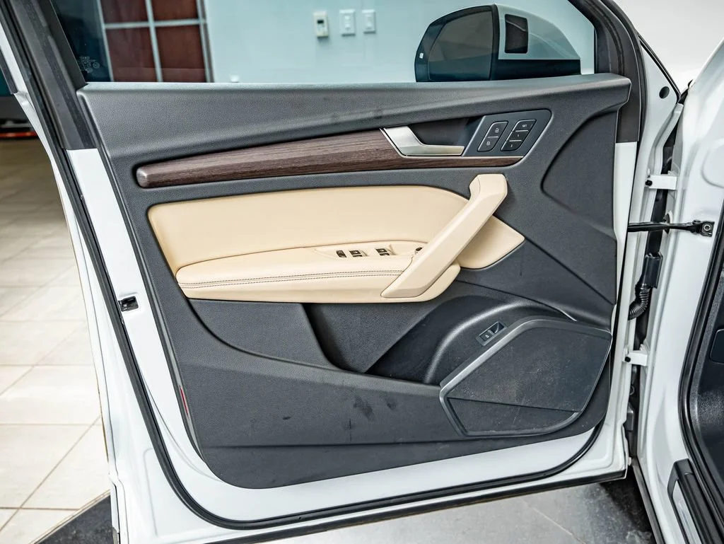 Used 2022 Glacier White Metallic Audi 45 S line Premium image 20