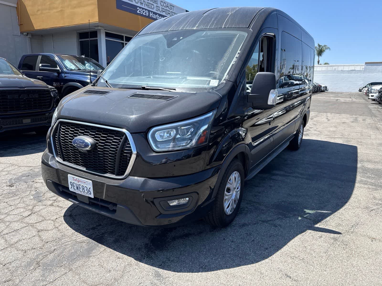 2023 Ford Transit 350 XLT Med Roof Sliding Pass. 148's photo