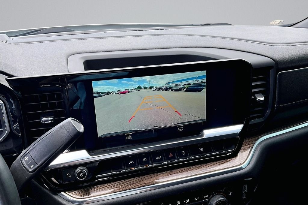 Used 2023 White Chevrolet LT image 19