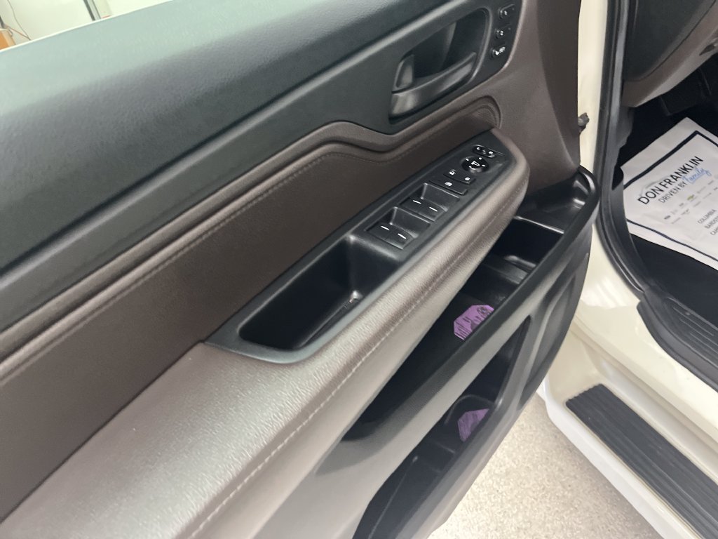 Used 2018 Brown Honda EX-L image 11