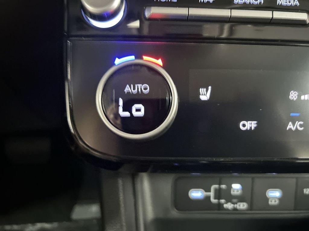 New 2026 White Pearl Hyundai SEL AWD image 29