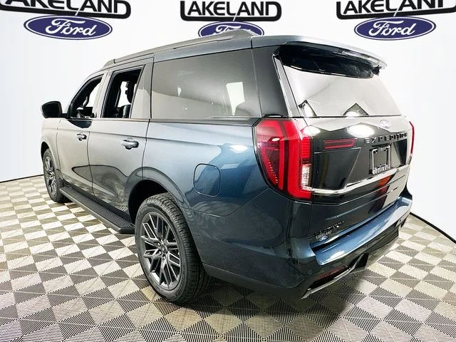 New 2026 Ford Expedition Platinum