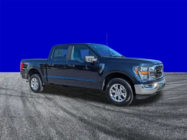 Certified Used 2023 Blue Metallic Ford XLT image 2
