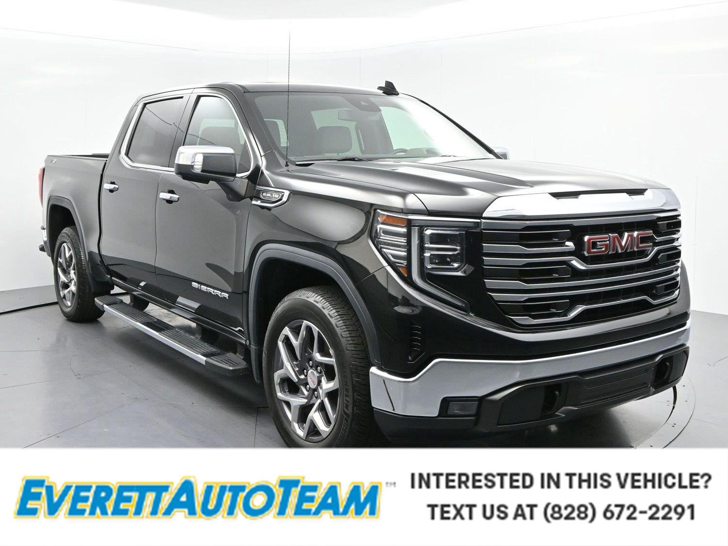 Used 2023 ONYX BLACK GMC SLT image 1