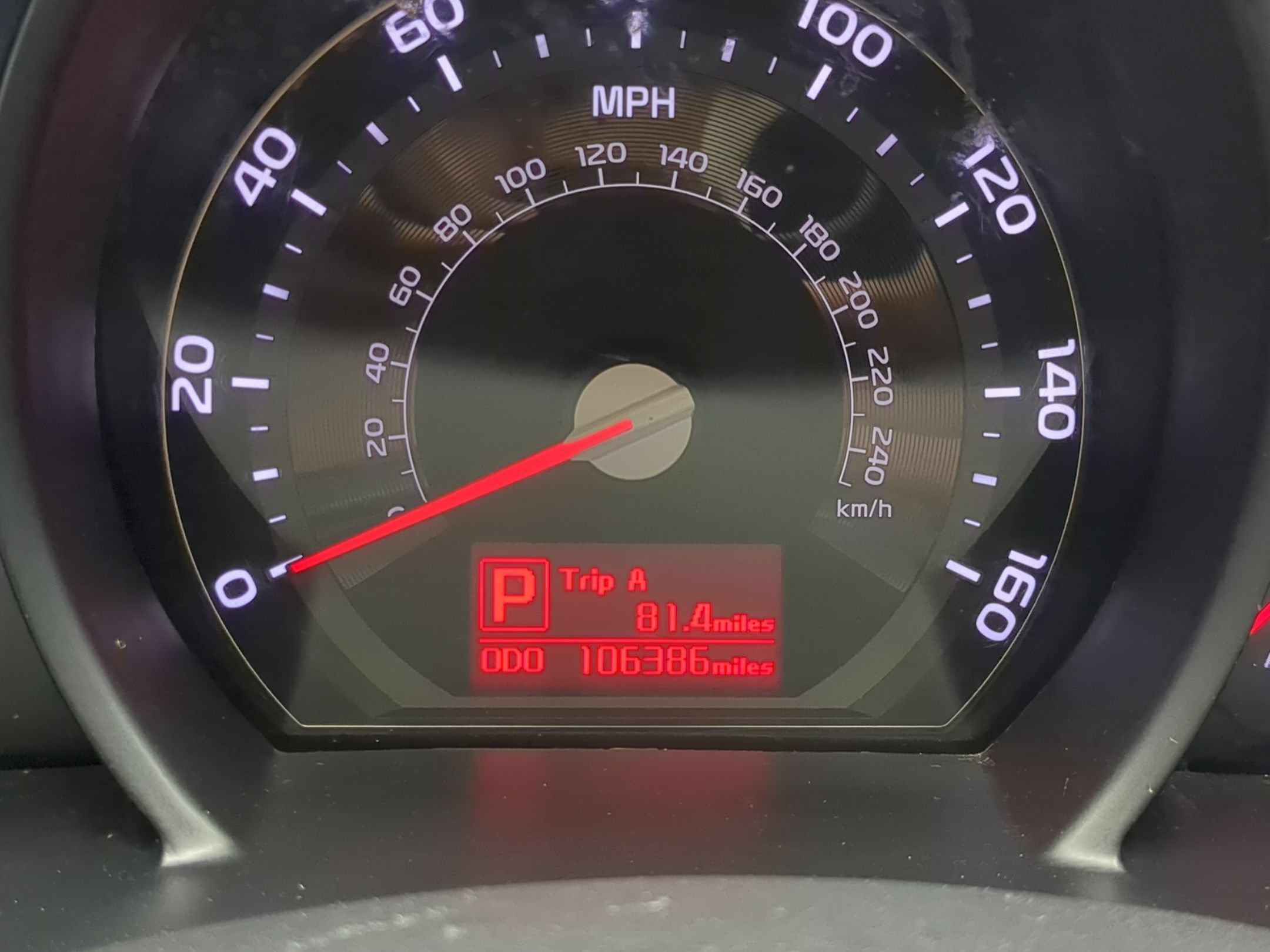 Used 2016 Clear White Kia LX image 21
