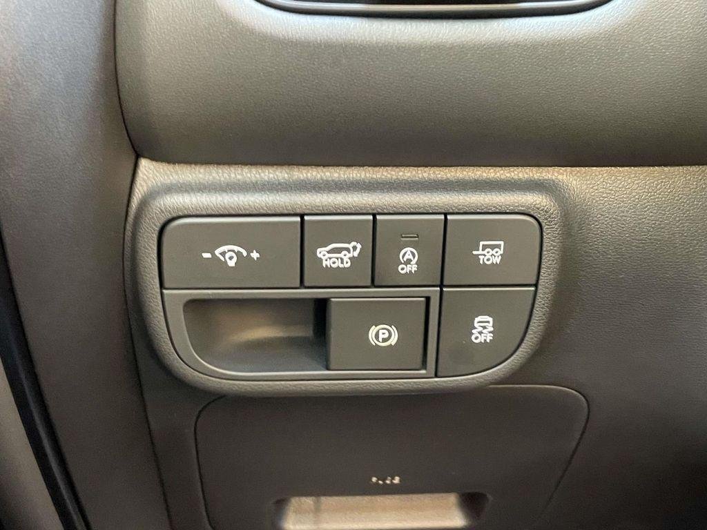 New 2026 White Hyundai XRT Pro image 19