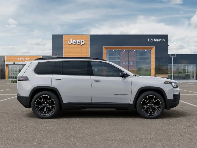 New 2026 White Jeep Overland image 34