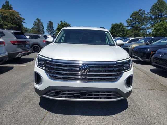 New 2026 White Volkswagen SE image 2