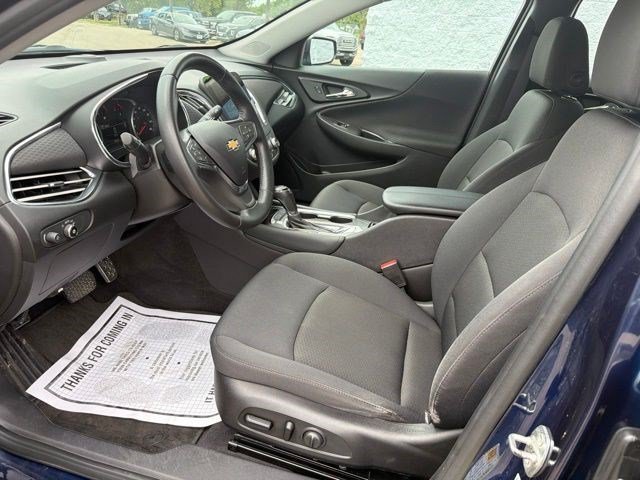 Used 2017 Blue Velvet Metallic Chevrolet LT image 13