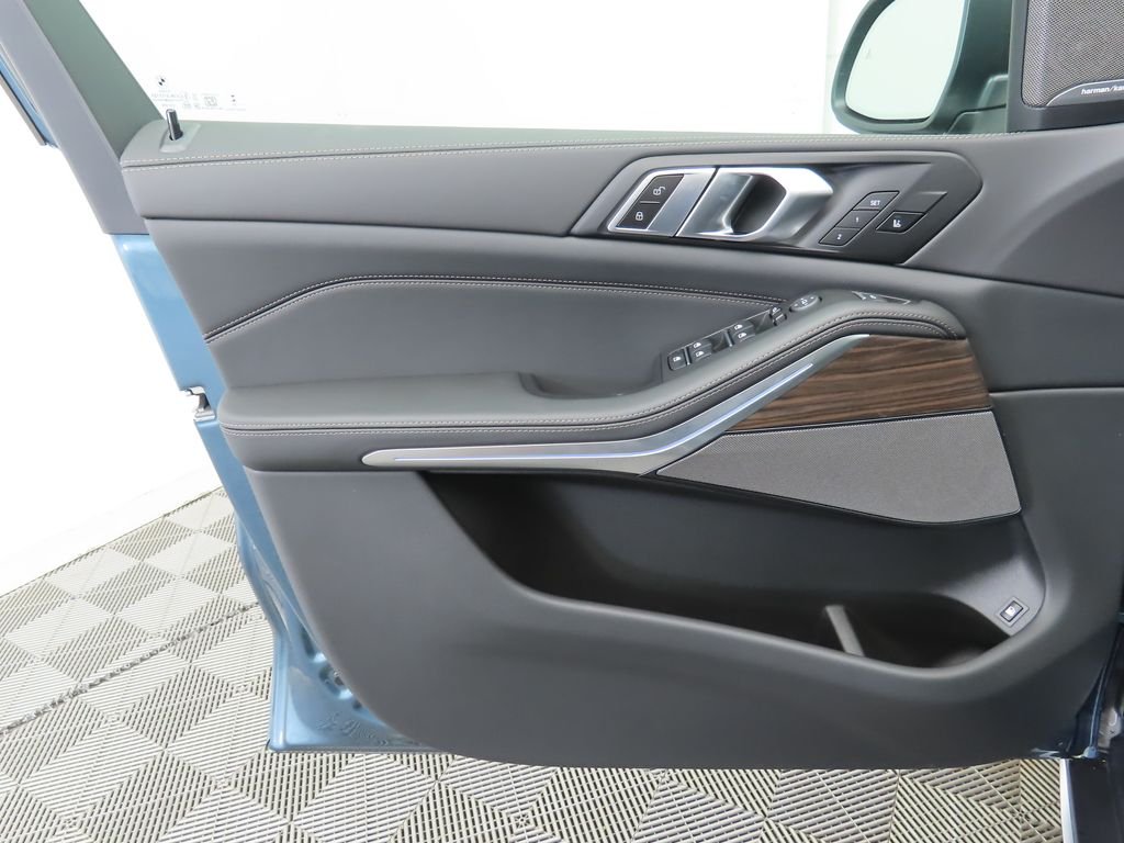 Used 2026 Blue BMW xDrive50e image 25