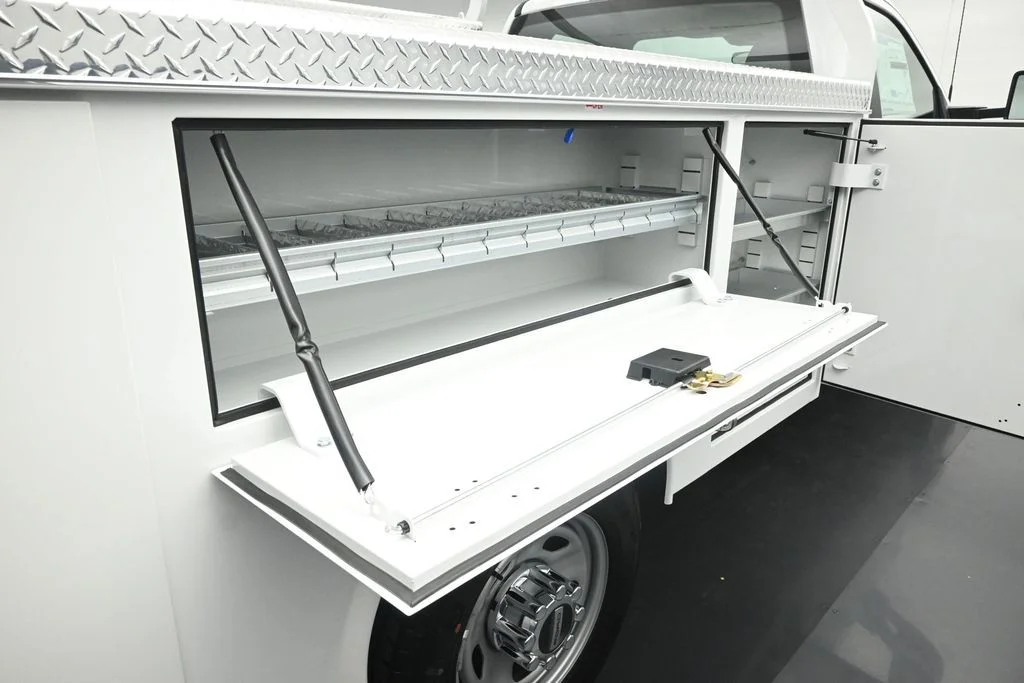 New 2026 Oxford White Ford XL image 23