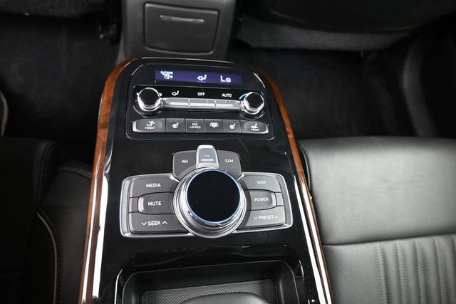 Used 2019 Gray Genesis 3.3T Premium image 19