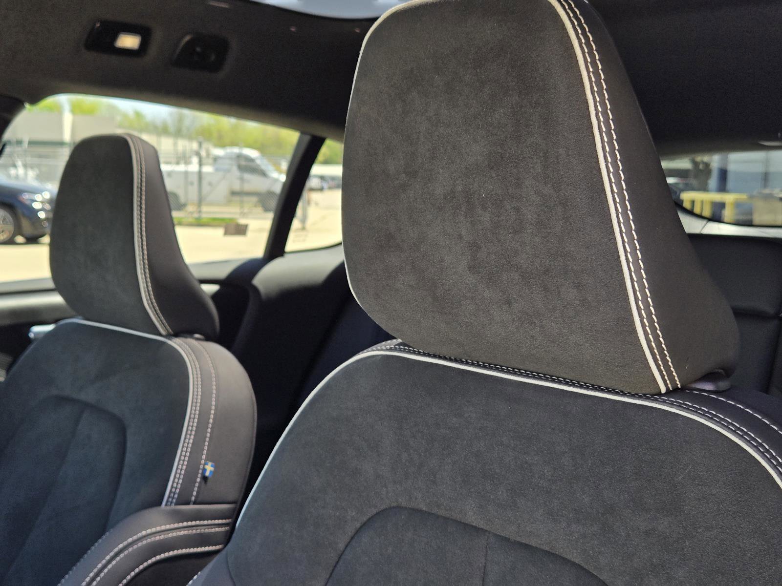 Used 2023 Thunder Gray Metallic Volvo Plus image 28