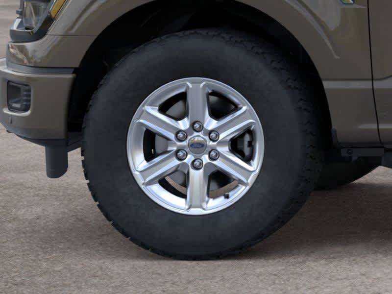 New 2026 Marsh Gray Ford XLT image 19
