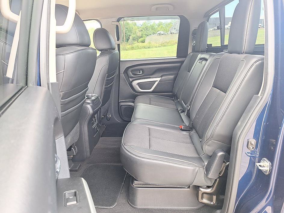 Used 2017 Deep Blue Pearl Nissan PRO-4X image 12
