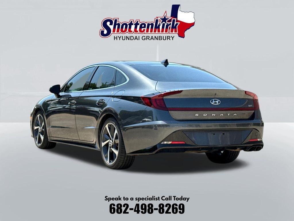 Used 2022 Gray Hyundai SEL Plus image 8