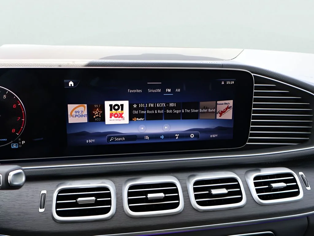 New 2026 Selenite Grey Metallic Mercedes-Benz GLS 450 image 22