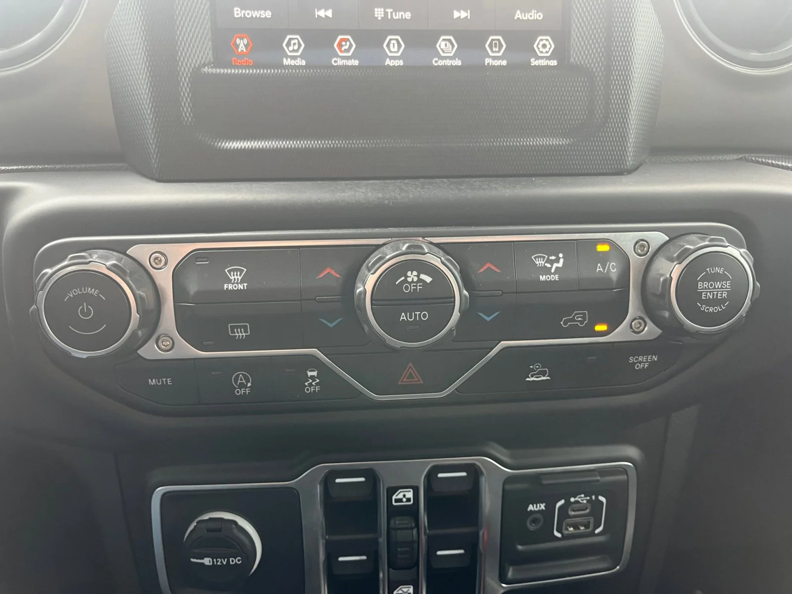 Used 2023 Black Clearcoat Jeep Texas Trail image 15