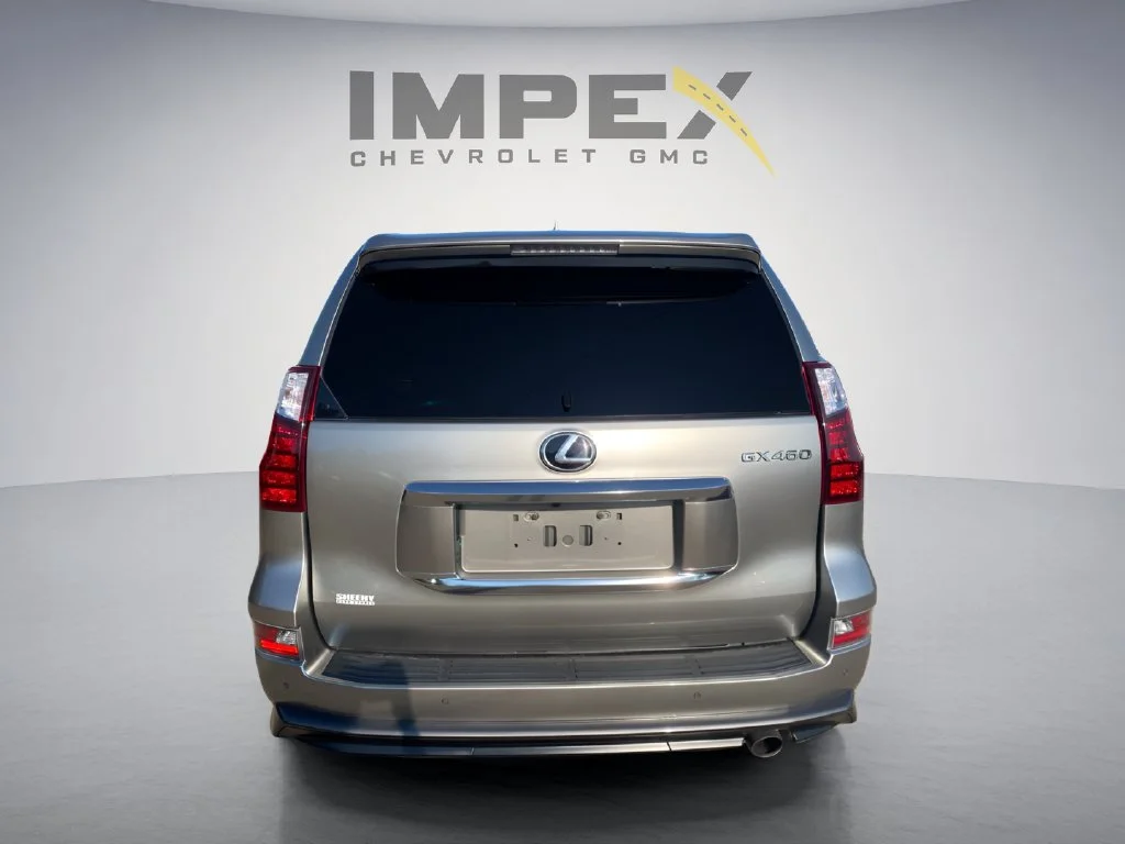 Used 2021 Silver Lexus 460 image 4