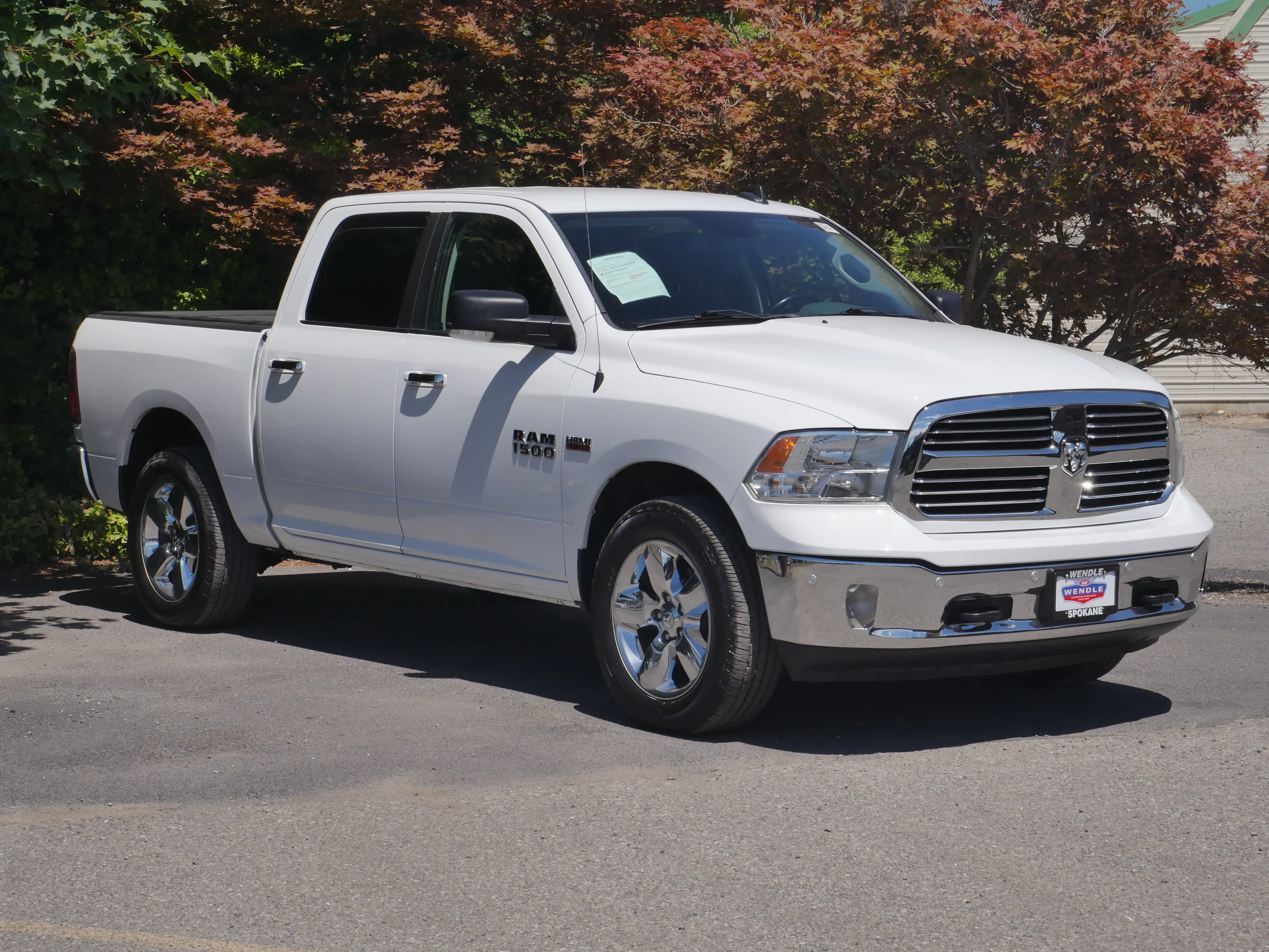 Used 2016 Pearl White Ram Big Horn image 28