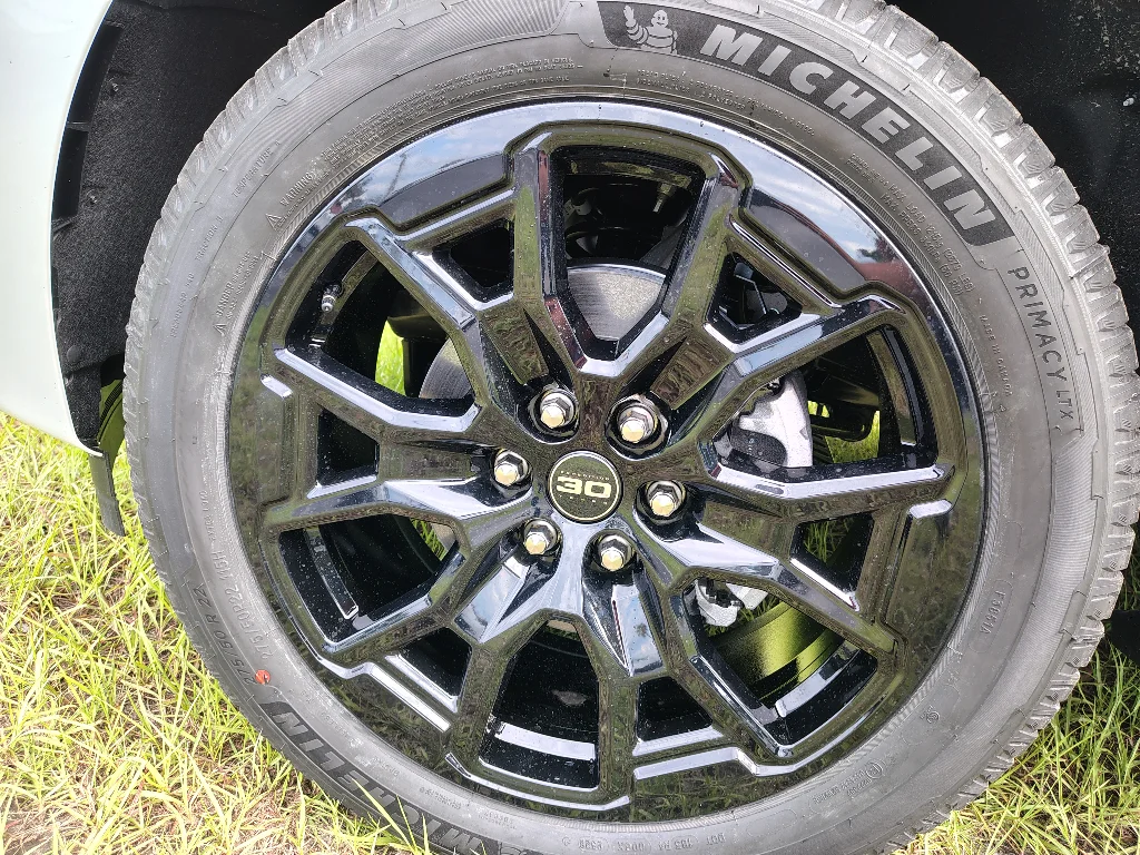 New 2027 Star White Metallic Tri-Coat Ford MAX Platinum image 11