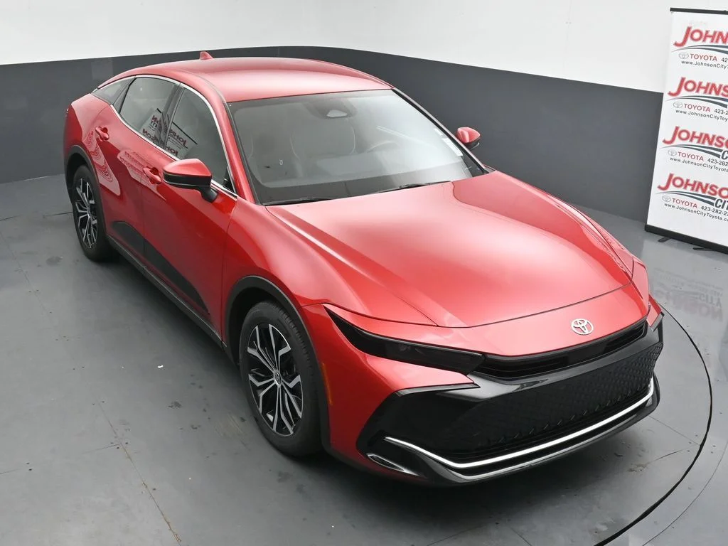 Used 2024 Red Toyota XLE image 23