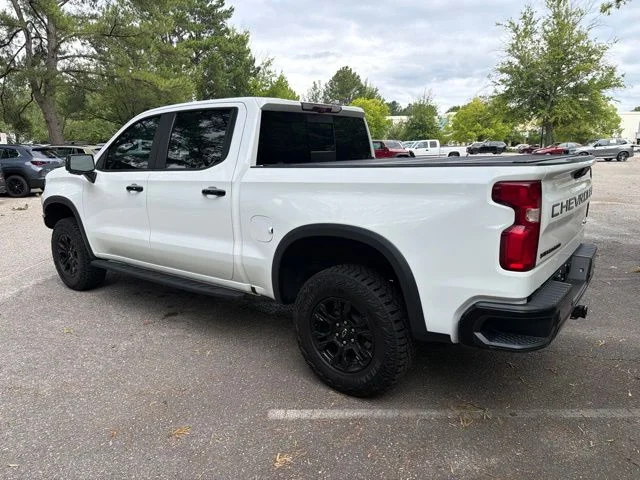 Used 2023 White Chevrolet ZR2 image 3