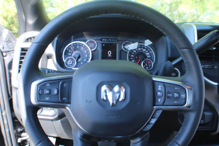 Used 2025  Ram Big Horn image 8