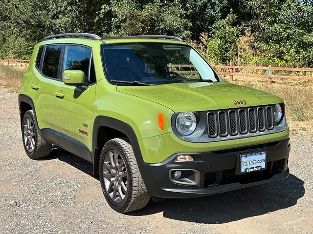 Used 2016 Jungle Green Jeep Latitude image 2